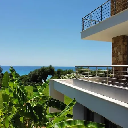 Villa Seaside In Chalkidiki