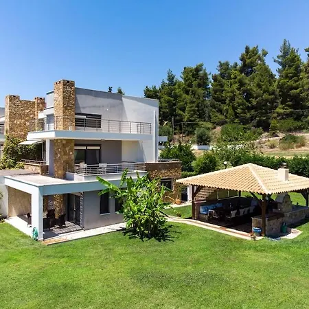 Villa Seaside In Chalkidiki Posidi