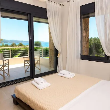 Seaside In Chalkidiki 포씨디